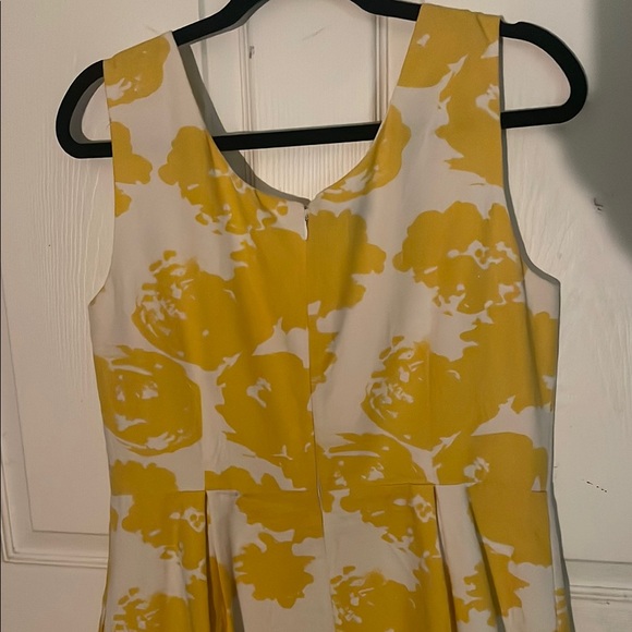 Talbots Yellow and White Floral Dress - Picture 5 of 7
